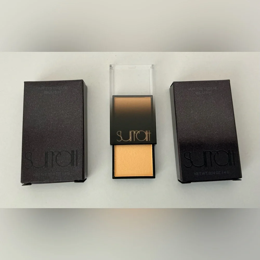 Surratt Artistique Blush in shade Halo a golden yellow highlighter NEW
